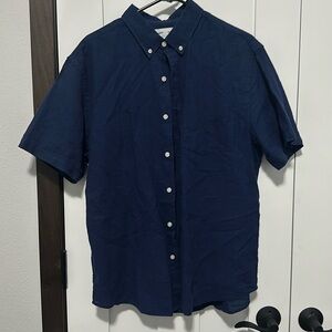 Short sleeved button up shirt